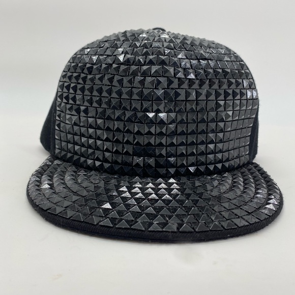 Black Studded SnapBack Hat - Picture 2 of 4